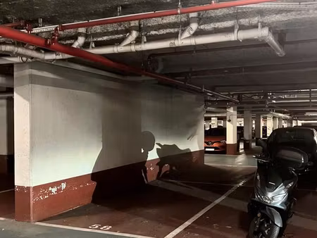 parking intérieur sécurisé - suresnes quais de seine (proche puteaux)
