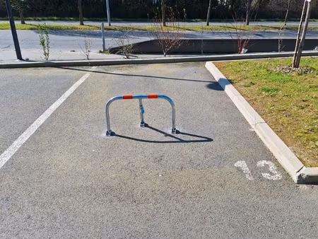 parking/box saint malo
