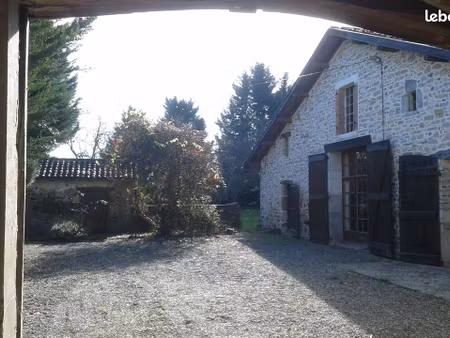 propriété historique sud-ouest  proche océan (25 min des plages) et du pays basque