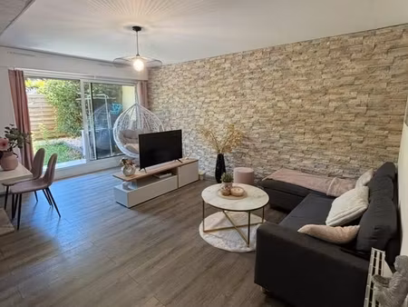 appartement lumineux avec jardin