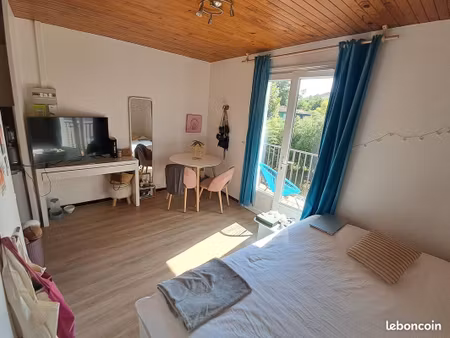 a l'annee - seignosse centre — studio rénové de 19 m² avec terrasse et parking