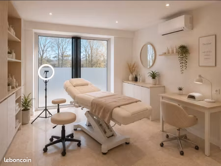 location cabines esthétique - onglerie - pmu - tatouage