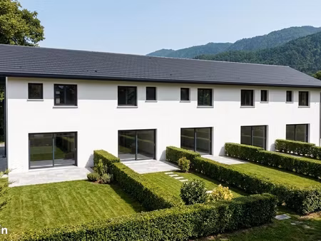 villa 4 pièces 81 m²