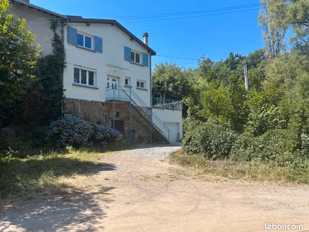 maison 6 pièces 142 m²
