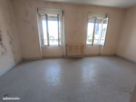 plateau 16 m² à aménager