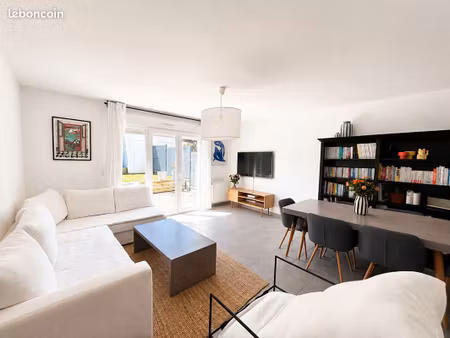 maison 4 pièces 77 m²