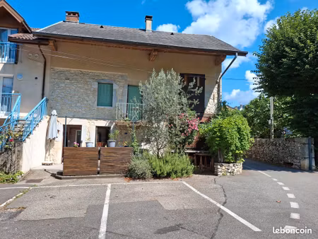 maison de village au coeur de brison saint innocent