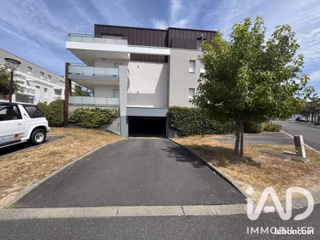 parking/box 13 m² vertou