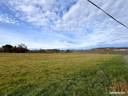 terrain 1 160 m² jonzac