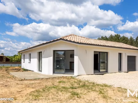 villa 5 pièces 112 m²
