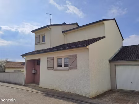 maison 3 pièces 84 m²