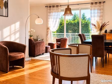 maison de ville 4 pièces 168 m²