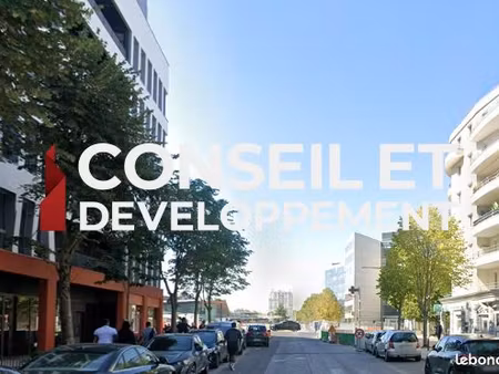boutique 411 m² champs sur marne