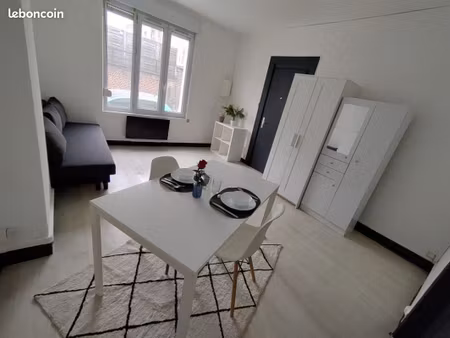 studio 1 pièce 23 m²