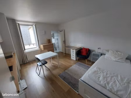 studio meublé 21 m2 st-germain centre