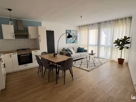 élégant t2 meublé de 43 m² avec garage et cave – chantenay (nantes 44100)