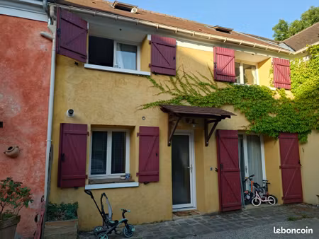 charmante maison/appartement