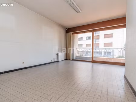 appartement 5 pièces 121 m²