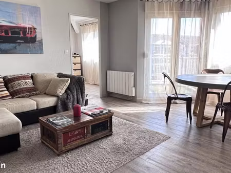 appartement 4 pièces 65 m²