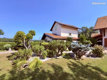 maison de village 4 pièces 89 m²