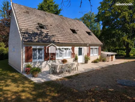 maison 8 pièces 140 m²
