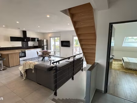 t5 neuf de 100 m² – angers  à 10 min de la gare