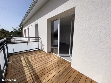 appartement 3 pièces 63 m²