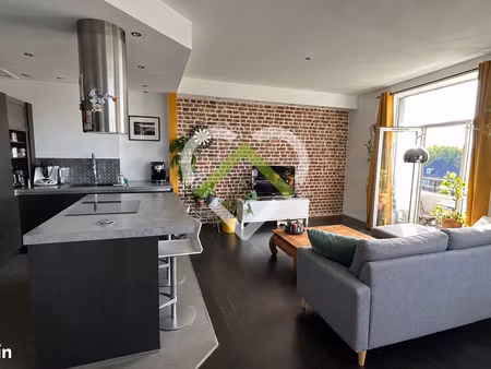 appartement 3 pièces 82 m²