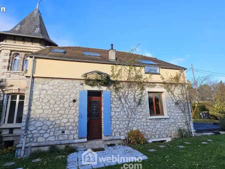 maison 8 pièces 163 m²