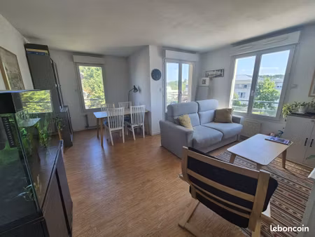 appartement 3 pièces de 56 m² avec balcon et double box – hyper-centre de brunoy