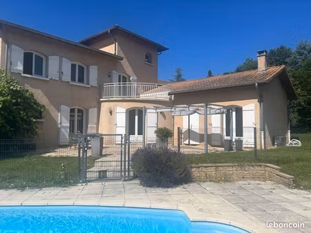 maison charantonnay (38790)