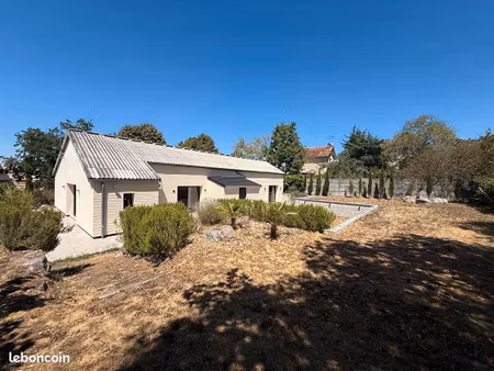 maison 7 pièces 174 m²