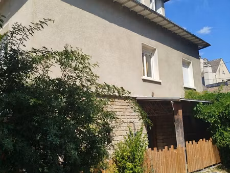maison 7 pièces 164m²