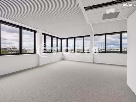 bureaux 269 m²