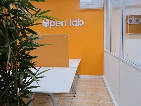 bureau / poste de travail à louer - centre-ville de béziers