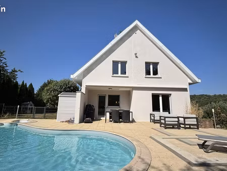 maison 5 pièces 146 m²