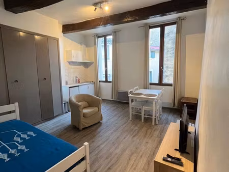 studio meublé 27 m² – apt – 2eme étage
