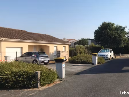 maison à saint benoit 86280