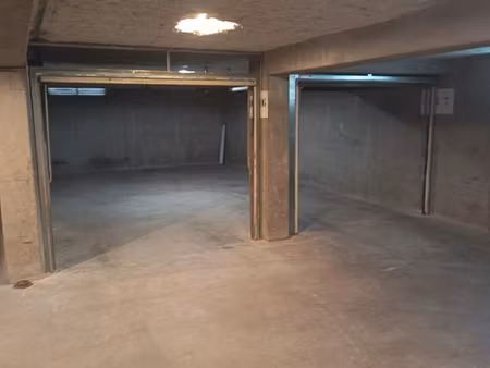 box de stockage 42m2