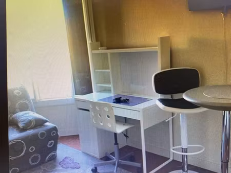 studio meublé