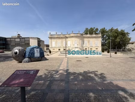 terrain 394 m² sorgues