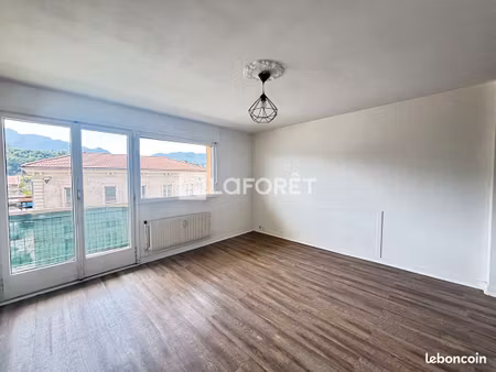 appartement 2 pièces 56 m²