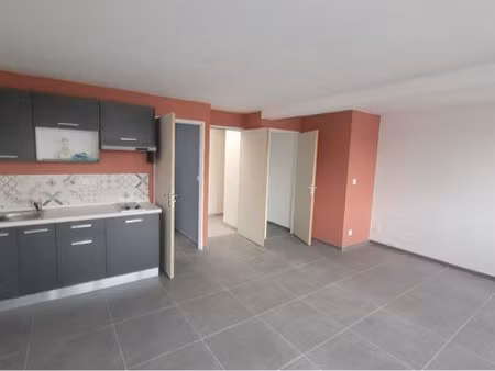 studio 28m2 centre ville loos