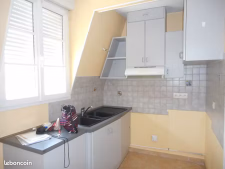 loue un f 3 duplex rue du clos londeix a limoges 87000