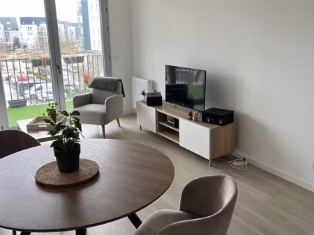 location t2 août septembre