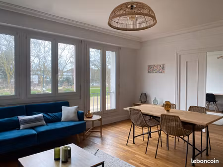 appartement meublé t4 de 99m² – 3 grandes chambres – hyper-centre de lorient