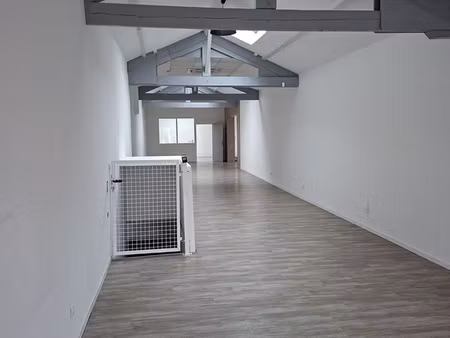 belle surface pour transformation loft ou bureaux