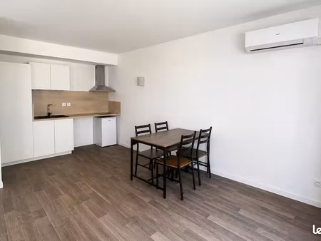 studio 1 pièce 35 m²