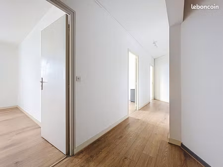 lot d'appartements + bureaux