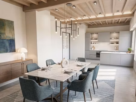 maison 9 pièces 180 m²